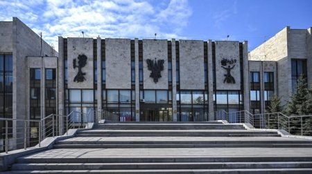 МИД Польши уволил всех выпускников МГИМО