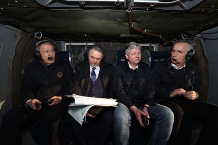 Генсек НАТО посетил зону землетрясений в Турции 