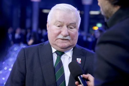 Экс-президент Польши пожаловался на размер своей пенсии