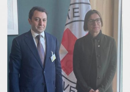 Азербайджан и МККК обсудили ситуацию вокруг Лачинской дороги