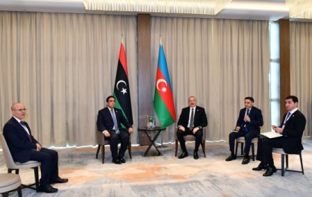 Алиев встретился с руководящими лицами Алжира и Ливии