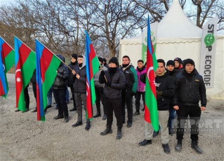 Акция протеста на дороге Ханкенди-Лачин продолжается 83 дня