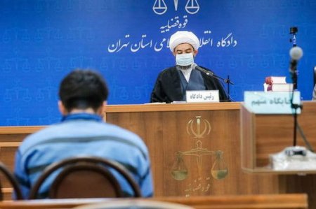 В Иране суд приговорил к казни шестерых человек