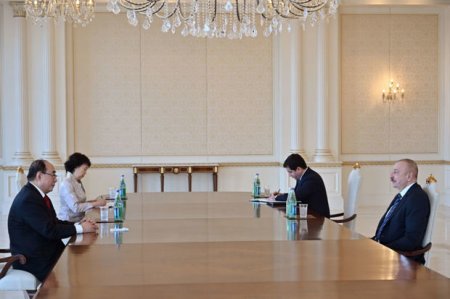 Ильхам Алиев принял спецпредставителя правительства Китая по европейским вопросам