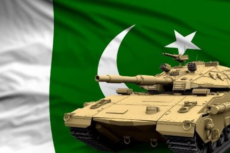 Пакистан предложил передать Украине более 40 танков Т-80УД