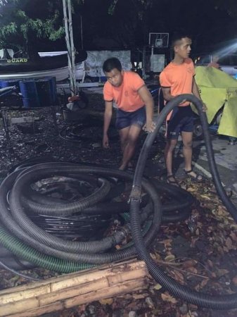 Разлив мазута на Филиппинах растянулся более чем на 6 км - ФОТО