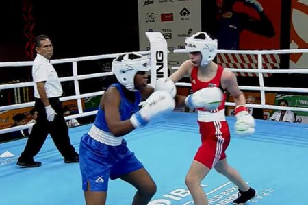 Азербайджанская женщина-боксер завоевала первую победу на чемпионате мира - ФОТО