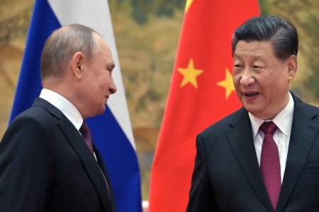 Си Цзиньпин пригласил Путина в Китай