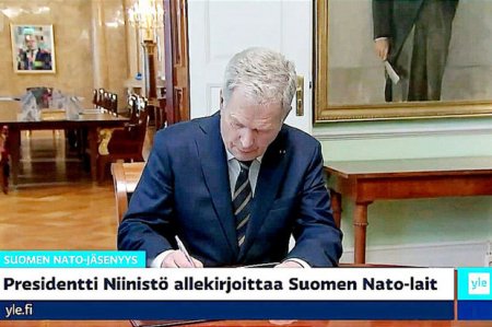 Президент Финляндии подписал законы о вступлении республики в НАТО