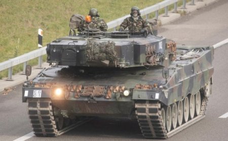 Германия доставила в Украину танки Leopard