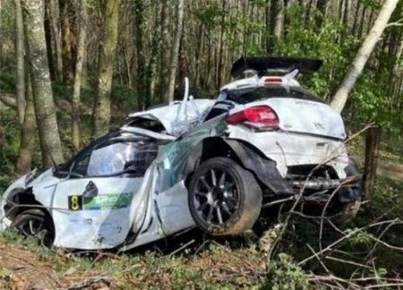 Гонщик и штурман погибли в результате аварии на ралли в Испании