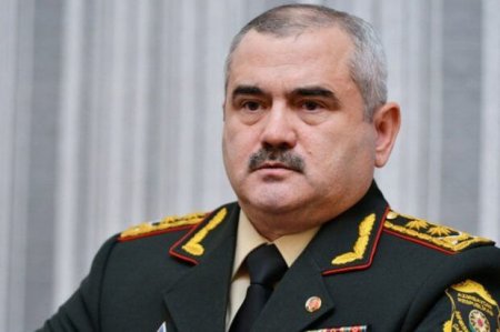 Президент освободил генерал-полковника от должности