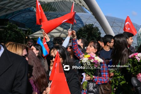 Посвятившие в Иреване свои победы Азербайджану турецкие спортсмены прибыли в нашу страну