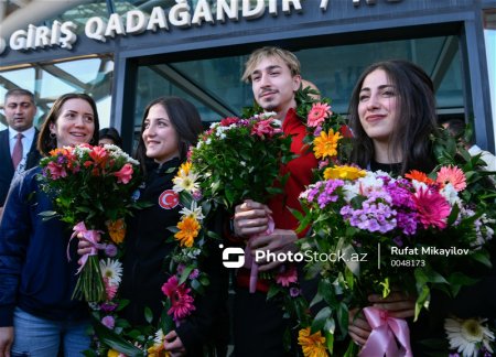 Посвятившие в Иреване свои победы Азербайджану турецкие спортсмены прибыли в нашу страну