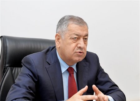Вахиду Ахмедову объявлен выговор