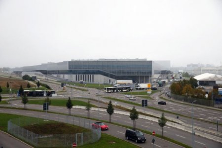  Cтрельба на заводе Mercedes-Benz в Германии: двое погибших 