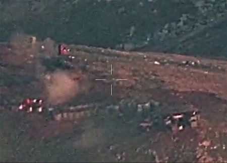 Азербайджанская армия уничтожила командно-штабную машину Армении