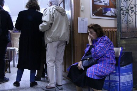 В Турции продолжается голосование на президентских и парламентских выборах 
