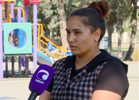 В Гяндже мать проиграла онлайн 10.000 манатов, собранных на операцию сына