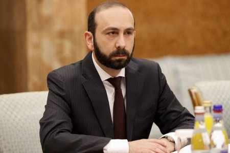 Мирзоян: Отмечаем прогресс по нескольким статьям будущего мирного договора с Азербайджаном