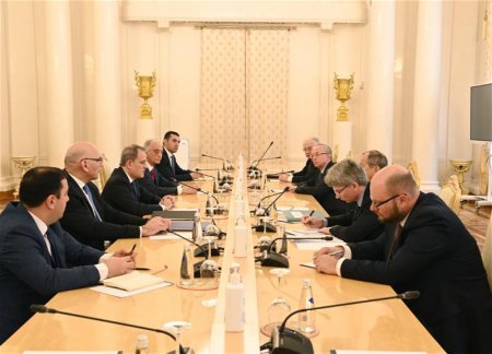 МИД Азербайджана озвучил вопросы, которые обсуждали Джейхун Байрамов и Сергей Лавров