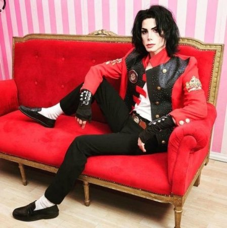 Аргентинец потратил 11 лет, чтобы стать копией Майкла Джексона 