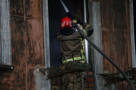 В Днепре объявлен день траура по погибшим в результате ракетного удара - ФОТО