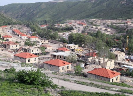 До сентября этого года село Забух будет передано в распоряжение его жителей