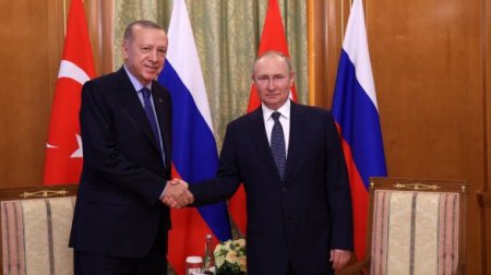 Путин и Пашинян поздравили Эрдогана
