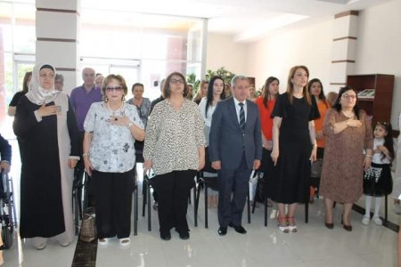 1 iyun Uşaqların Beynəlxalq Müdafiəsi günündə Ulu öndər Heydər Əliyevə həsr olunmuş 'O kim idi?' adlı tədbir keçirildi
