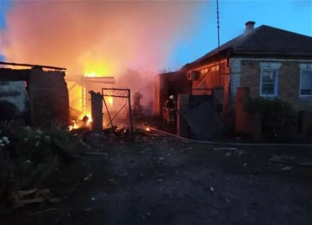 Три человека погибли, семеро ранены при обстреле Белгородской области РФ
