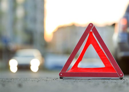 В Шамахы перевернулся грузовик, водитель скончался на месте происшествия