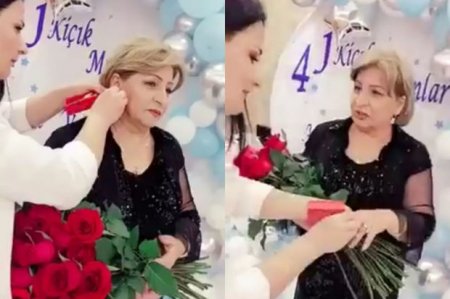 Начата проверка в отношении учительницы, получившей в дар золотые серьги и кольцо