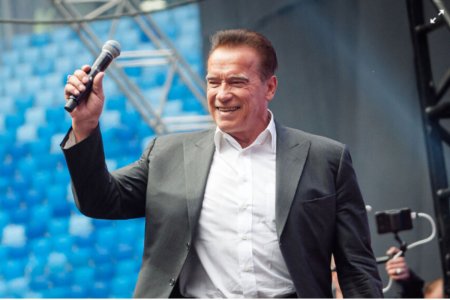 Актер Арнольд Шварценеггер хотел бы баллотироваться на пост президента США