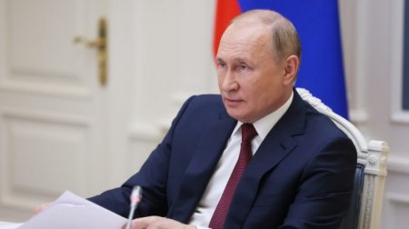 Путин о сожжении Корана в Швеции: Петра Первого на них не хватает