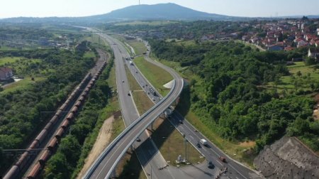 Азербайджанская компания построила новую кольцевую дорогу в Белграде