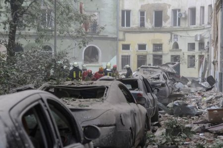 Во Львове произошли мощные взрывы, есть погибшие