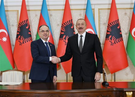 Президенты Азербайджана и Албании выступили с заявлениями для прессы