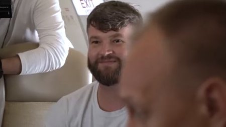 Зеленский забрал в Украину из Турции командиров «Азовстали» 