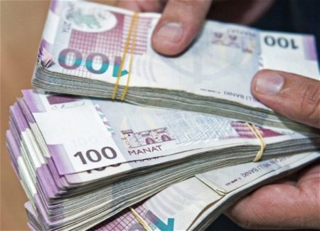 Обнародован государственный долг Азербайджана