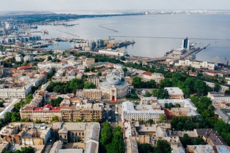 Ночной удар по Одессе: есть жертвы и разрушения