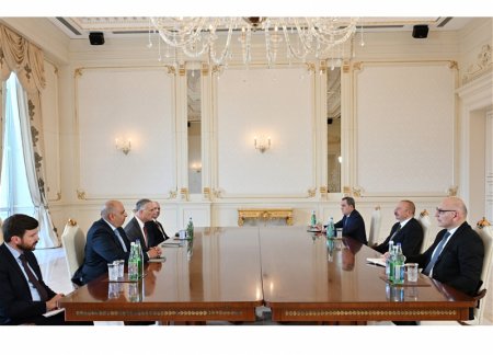 Президент Ильхам Алиев принял старшего советника Госдепартамента США по переговорам на Кавказе