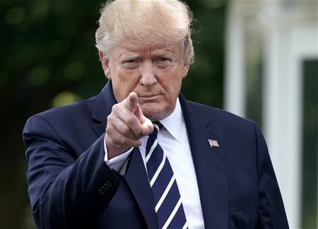 Трамп выведет США из НАТО в случае победы на выборах в 2024 году, считает его экс-помощник
