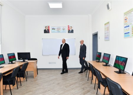 В городе Шамкир состоялось открытие нового здания полной средней школы-лицея с естественным и гуманитарным уклоном имени Мухаммеда Физули