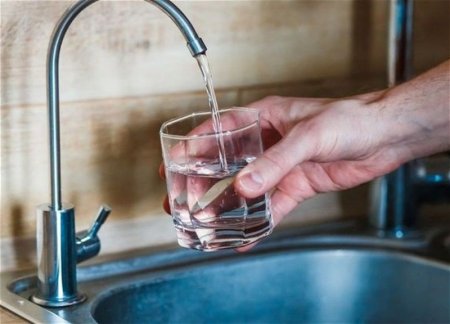 В Азербайджане увеличился спрос на питьевую воду