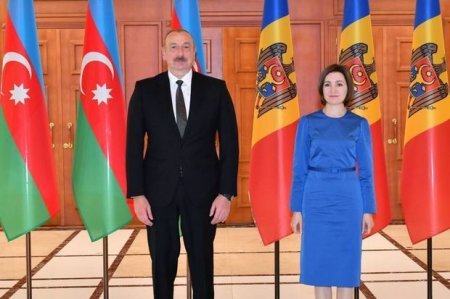 Ильхам Алиев поздравил президента Республики Молдова