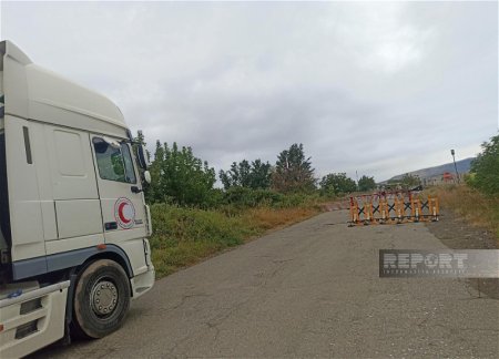 Российские миротворцы не пропускают гуманитарную помощь из Баку в Ханкенди