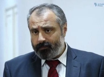 Армяне говорят: 120 000 армян Нагорного Карабаха уедут в Армению, поскольку они не хотят жить в составе Азербайджана Армяне говорят: 120 000 армян Нагорного Карабаха уедут в Армению, поскольку они не хотят жить в составе Азербайджана