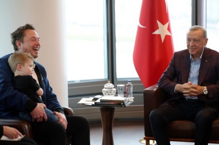 Эрдоган предложил Маску открыть завод Tesla в Турции 