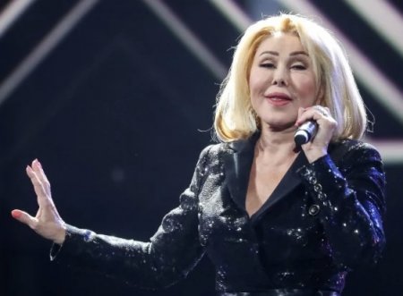 Любовь Успенская в Баку пела на армянском языке